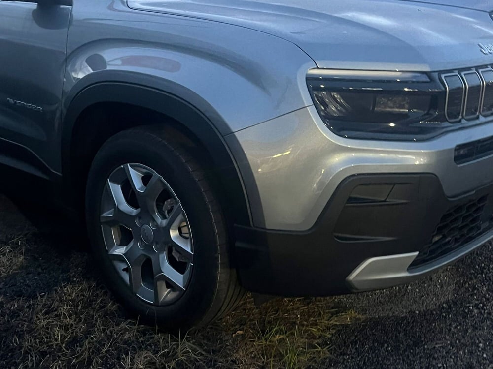 Jeep Avenger nuova a Salerno (3)