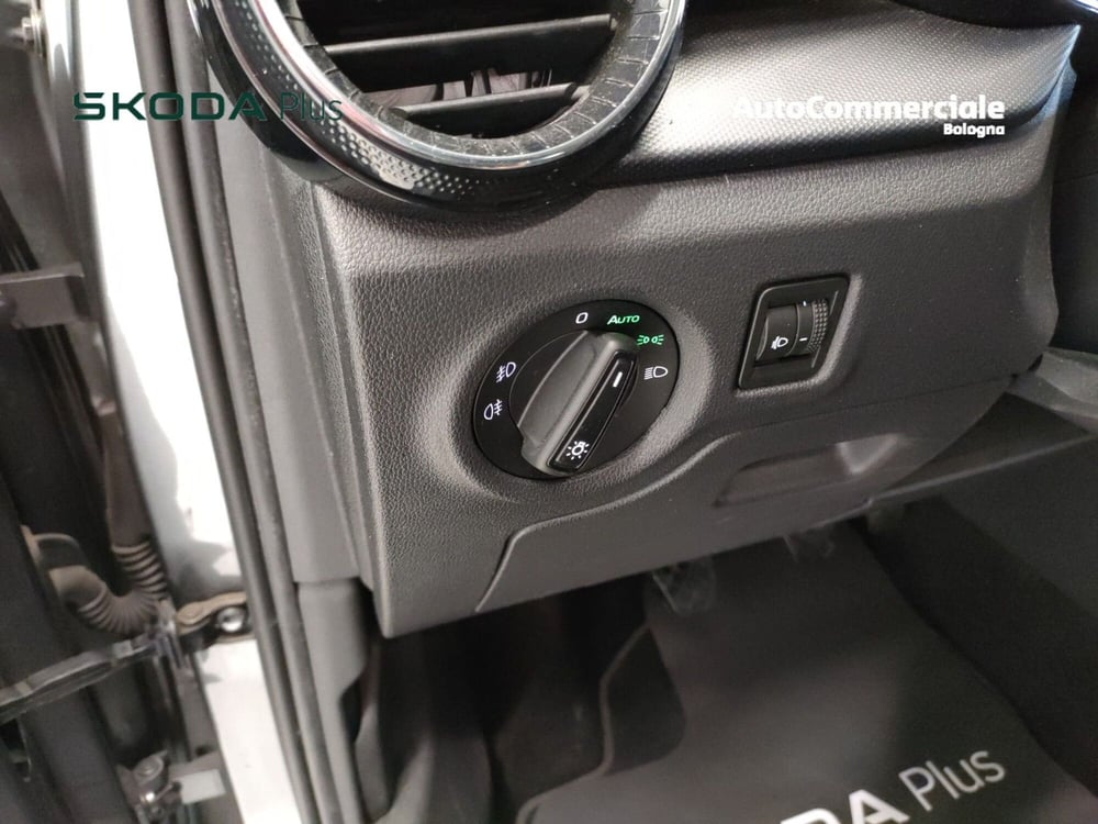 Skoda Fabia usata a Bologna (13)
