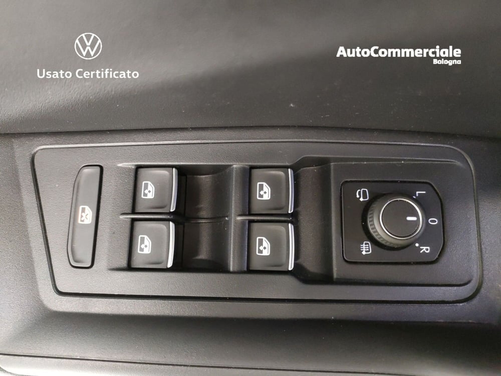 Volkswagen T-Roc usata a Bologna (9)