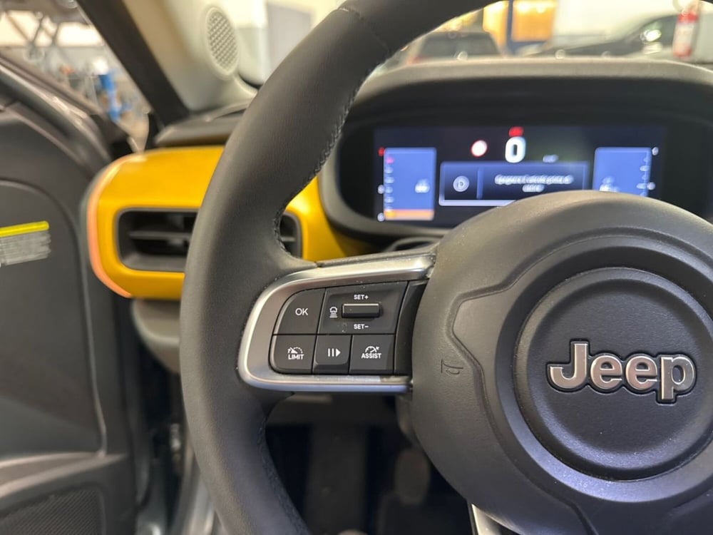 Jeep Avenger usata a Prato (17)