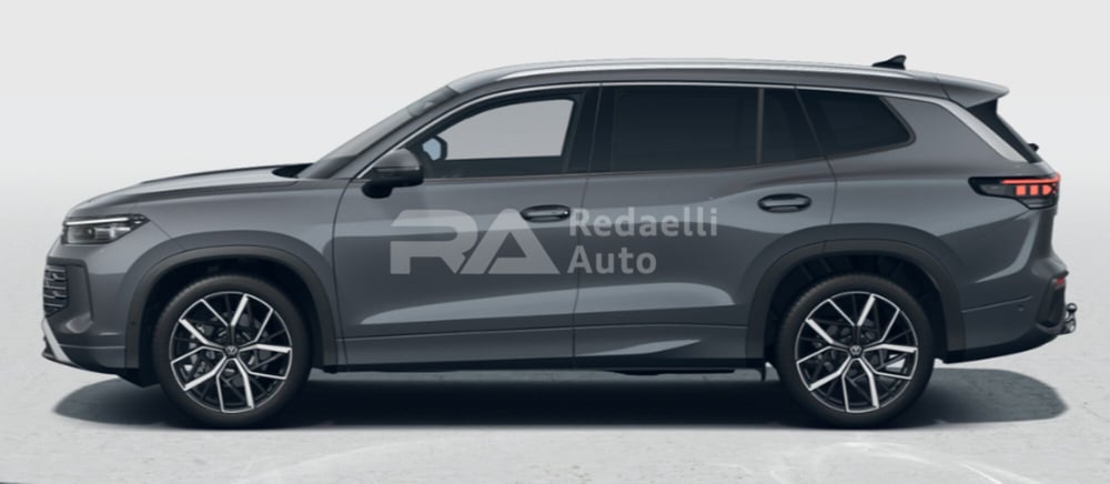 Volkswagen Tayron nuova a Lecco (2)