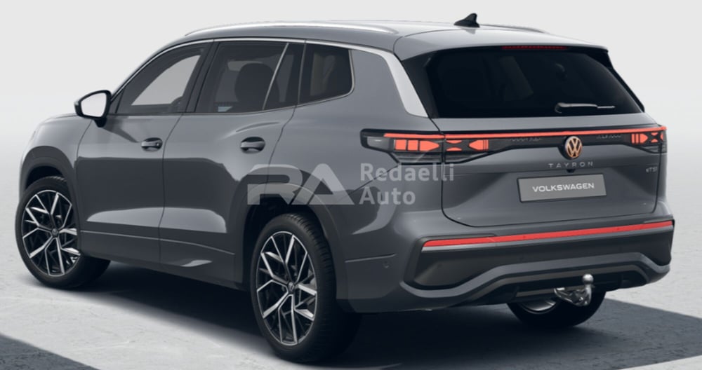 Volkswagen Tayron nuova a Lecco (3)