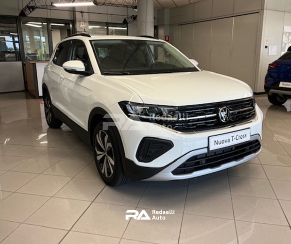 Volkswagen T-Cross nuova a Lecco (3)