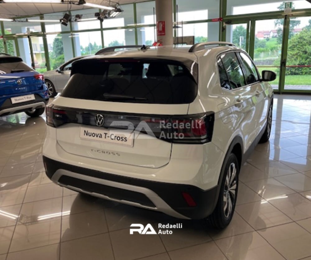 Volkswagen T-Cross nuova a Lecco (4)