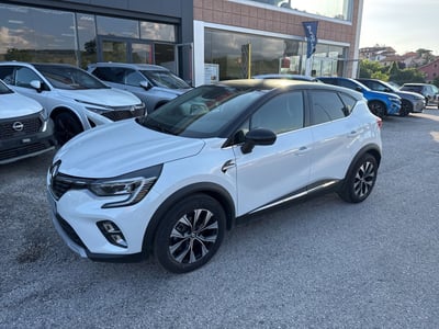 Renault Captur Full Hybrid E-Tech 145 CV Techno del 2024 usata a L&#039;Aquila