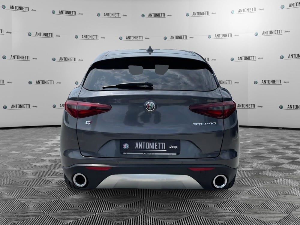 Alfa Romeo Stelvio usata a Ancona (6)