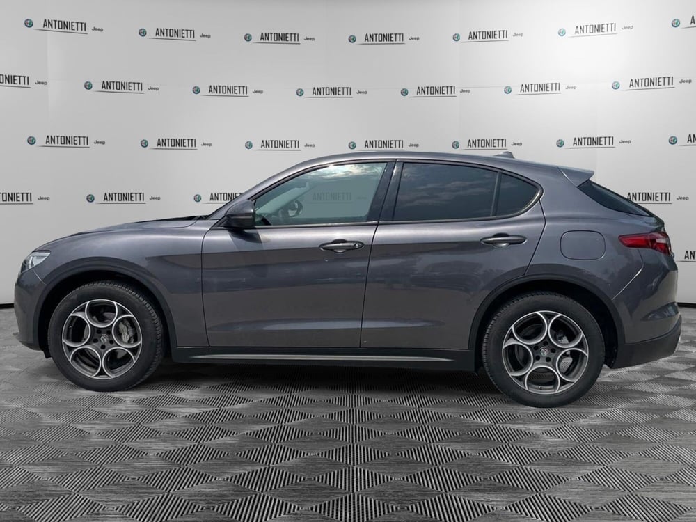 Alfa Romeo Stelvio usata a Ancona (8)