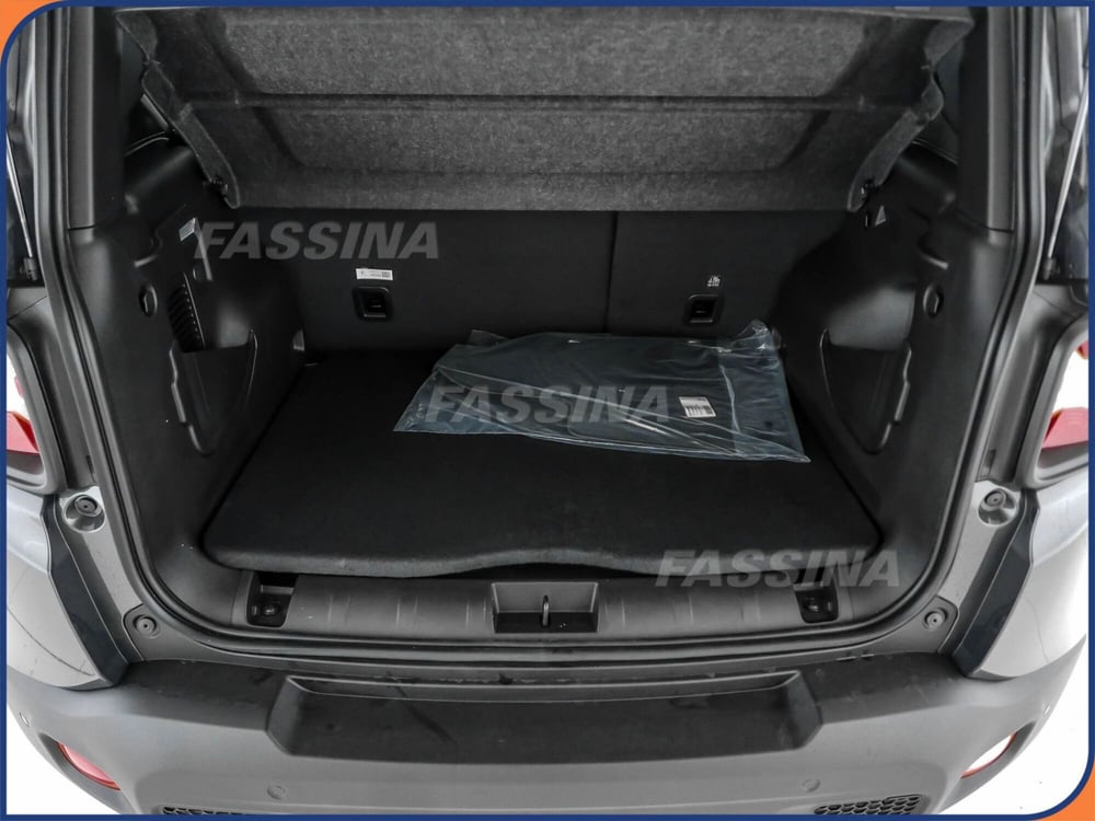 Jeep Renegade usata a Milano (11)