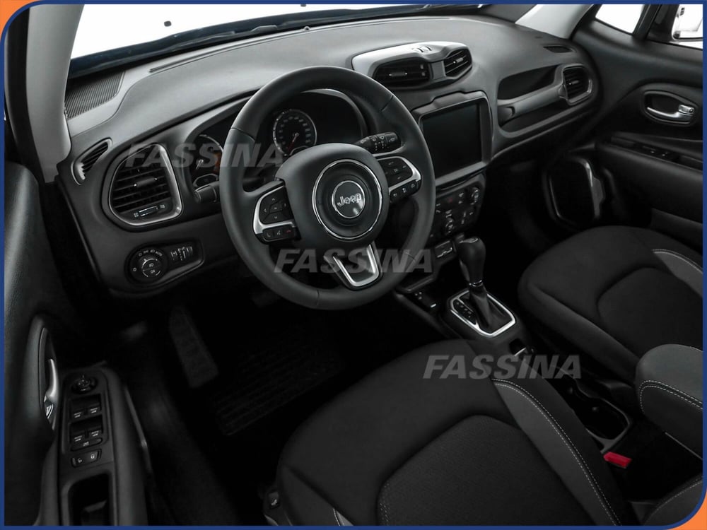 Jeep Renegade usata a Milano (9)