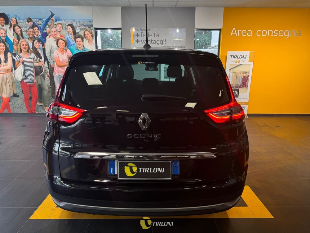 Renault Grand Scénic usata a Milano (7)
