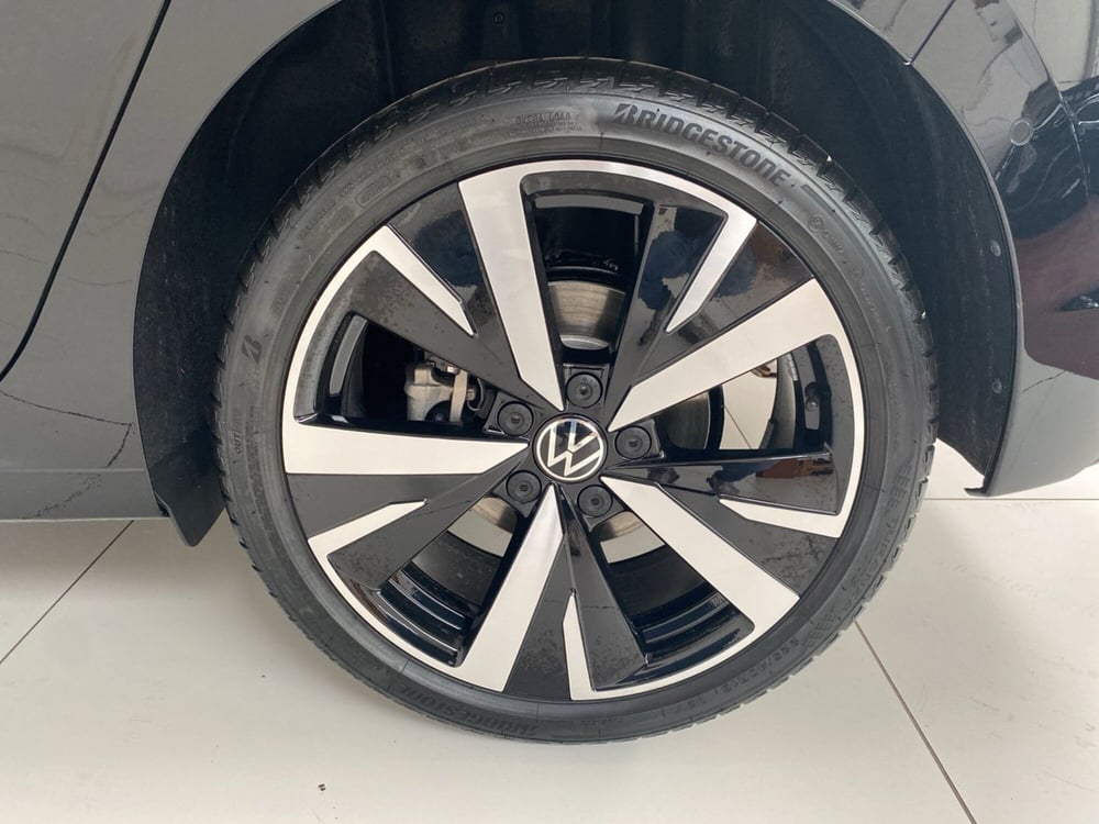 Volkswagen Golf nuova a Lodi (11)