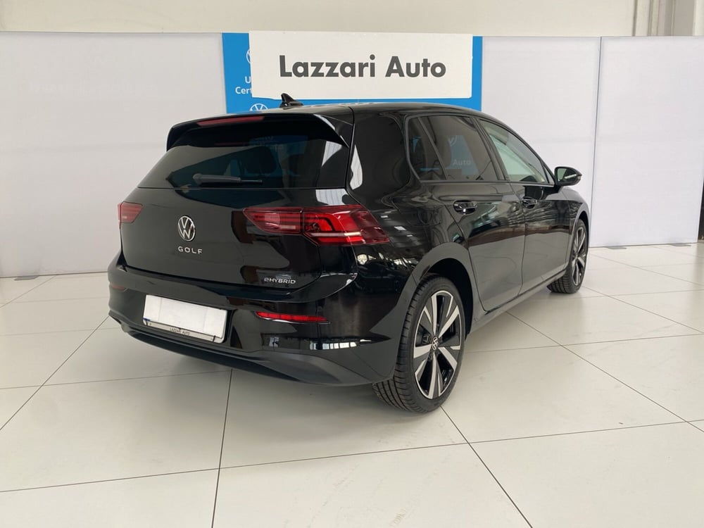 Volkswagen Golf nuova a Lodi (4)
