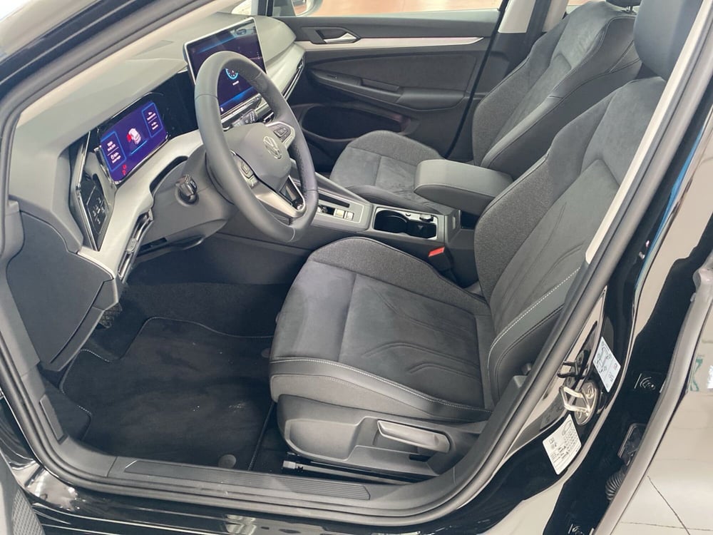 Volkswagen Golf nuova a Lodi (7)