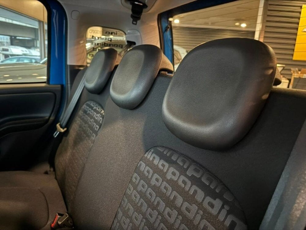 Fiat Panda Cross nuova a Lecco (17)