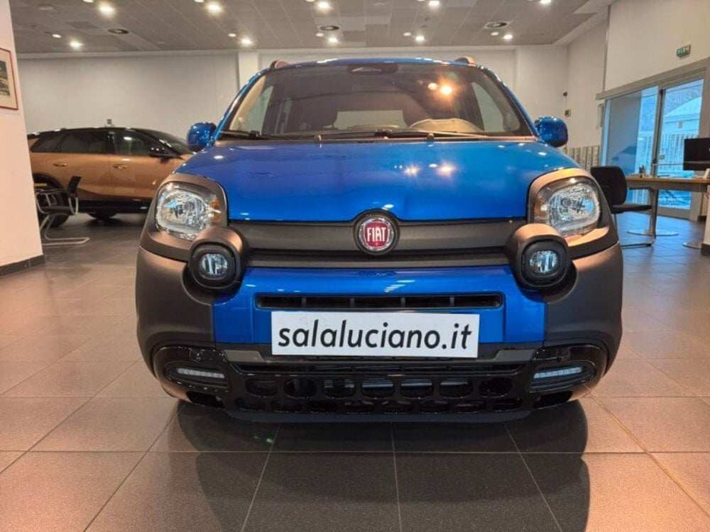 Fiat Panda Cross nuova a Lecco (2)