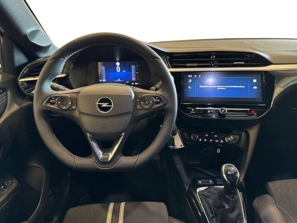 Opel Corsa nuova a Lecco (9)