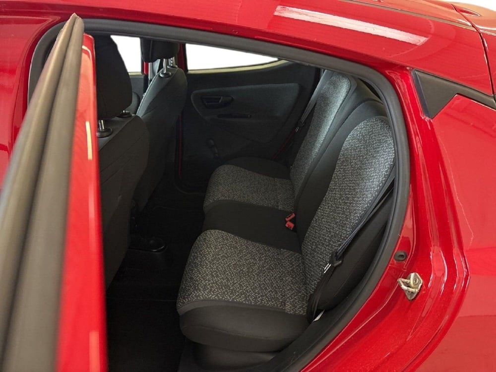 Lancia Ypsilon usata a Arezzo (15)