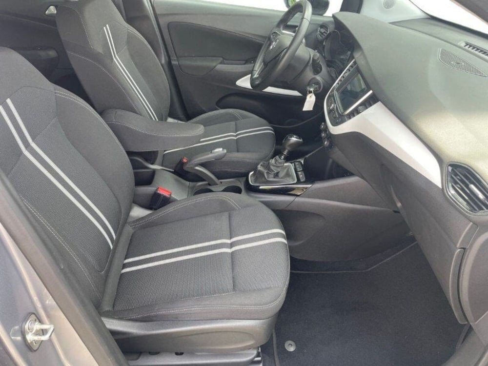 Opel Crossland usata a Lecco (11)