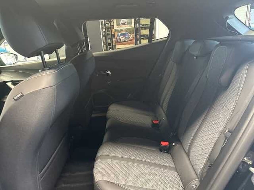 Peugeot 2008 nuova a Ravenna (19)