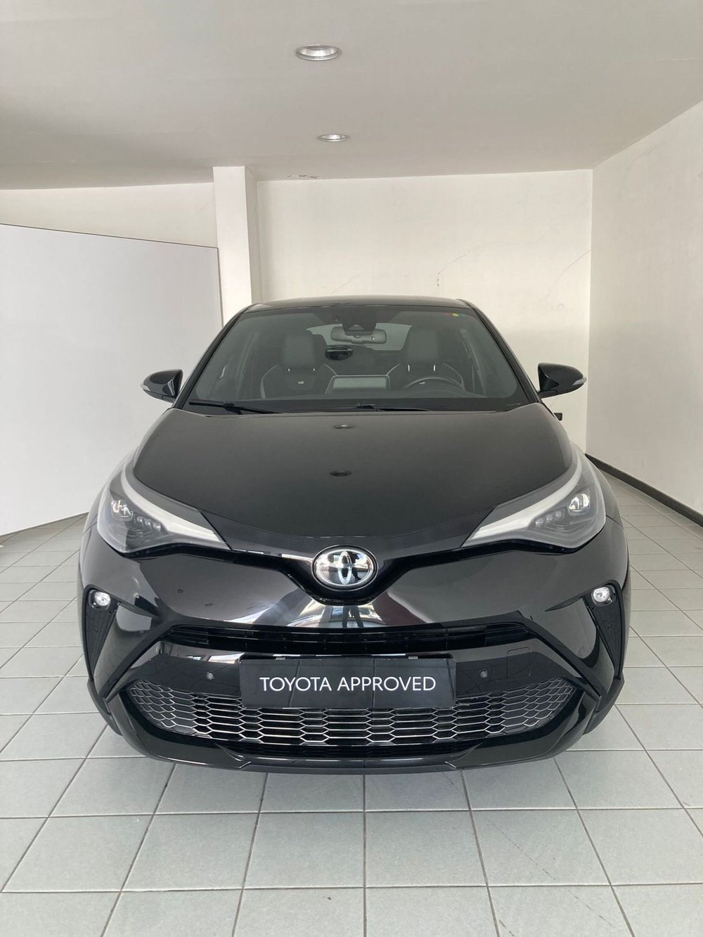 Toyota Toyota C-HR usata a Barletta-Andria-Trani (7)