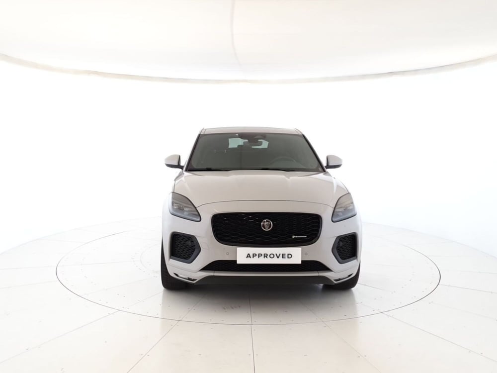 Jaguar E-Pace usata a Monza e Brianza (8)
