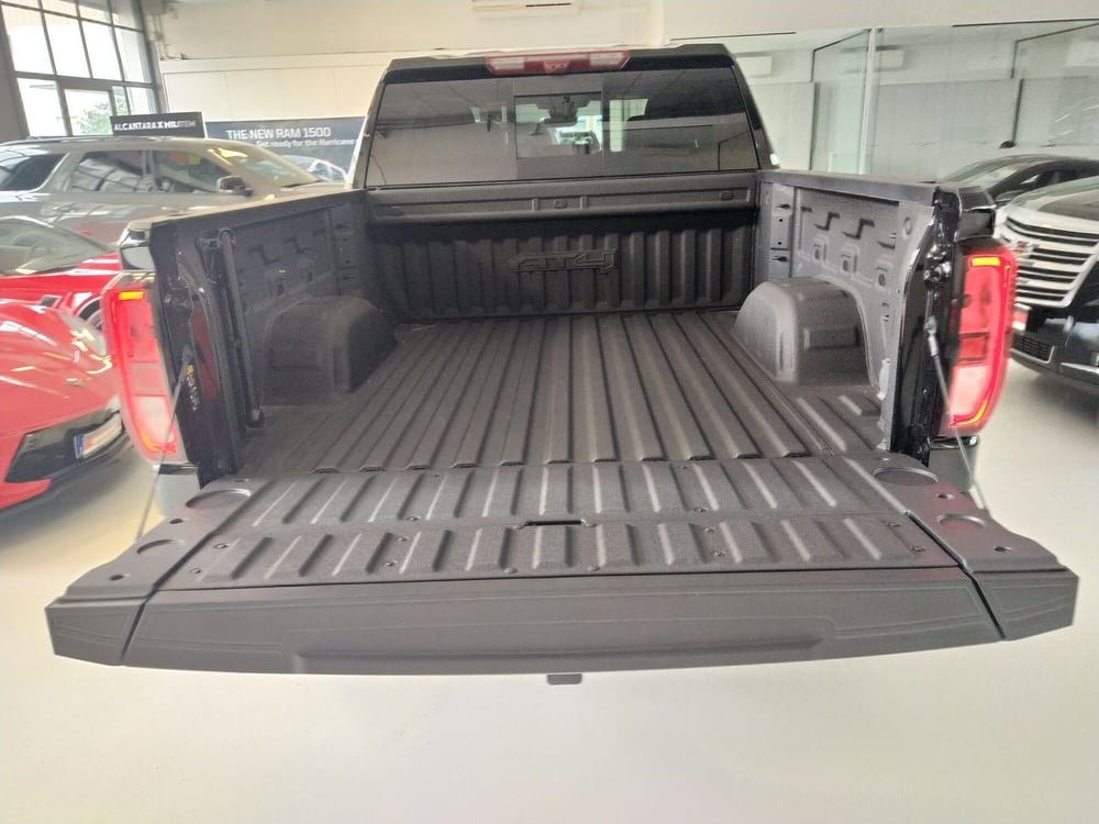 GMC Sierra nuova a Monza e Brianza (10)