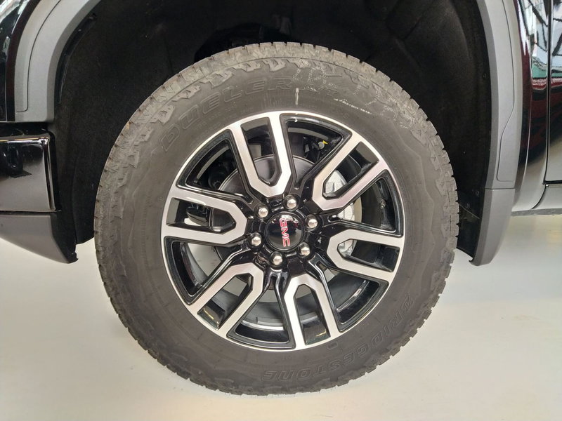 GMC Sierra nuova a Monza e Brianza (11)