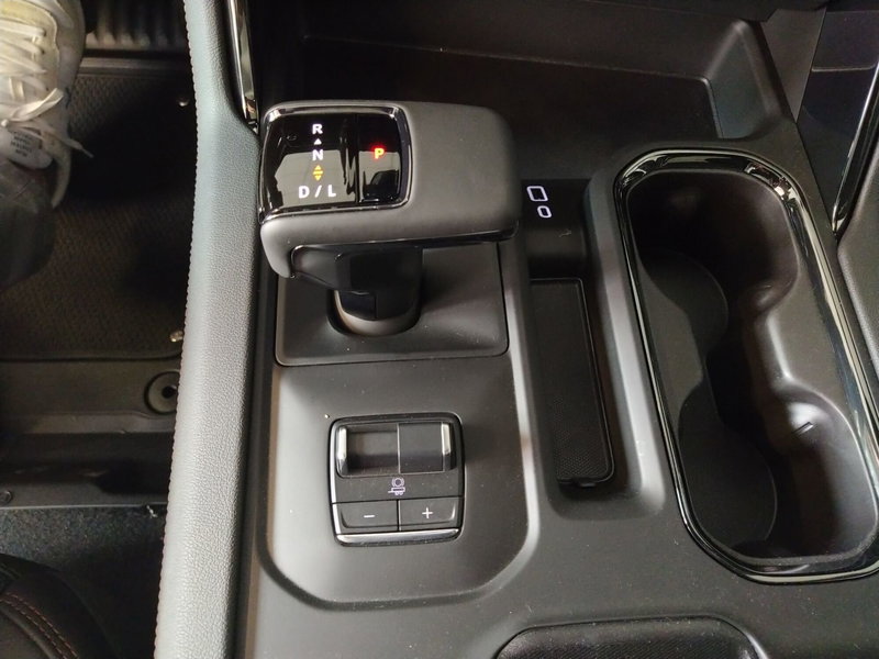 GMC Sierra nuova a Monza e Brianza (13)