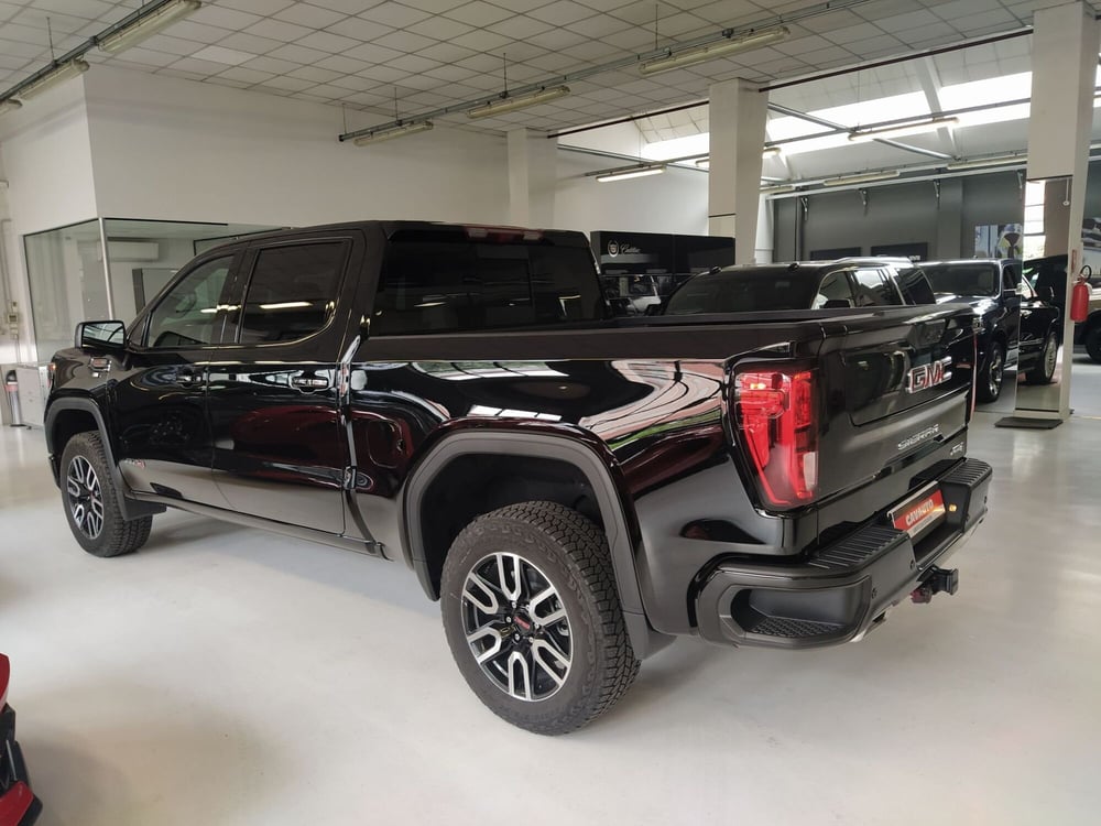 GMC Sierra nuova a Monza e Brianza (6)