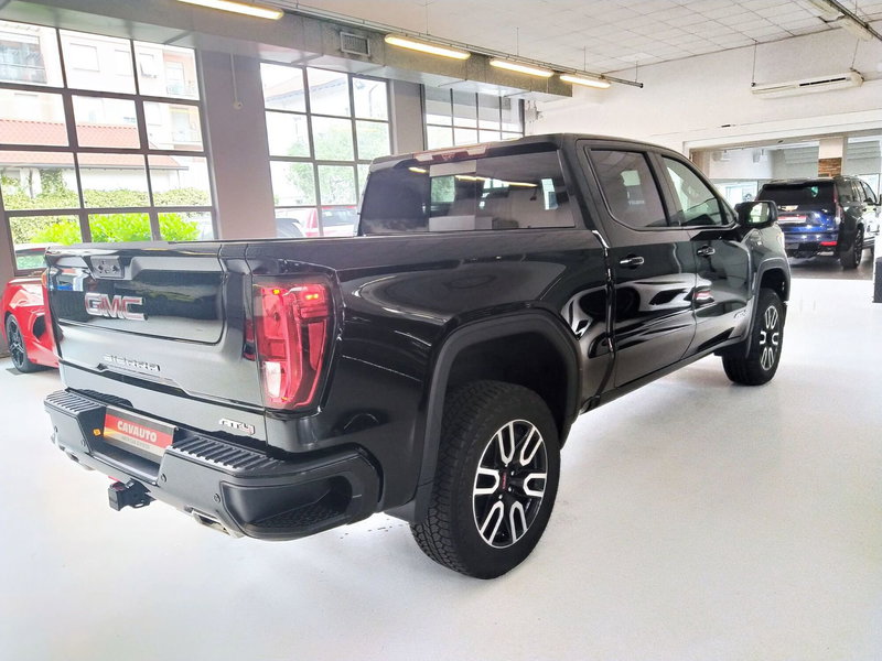 GMC Sierra nuova a Monza e Brianza (7)