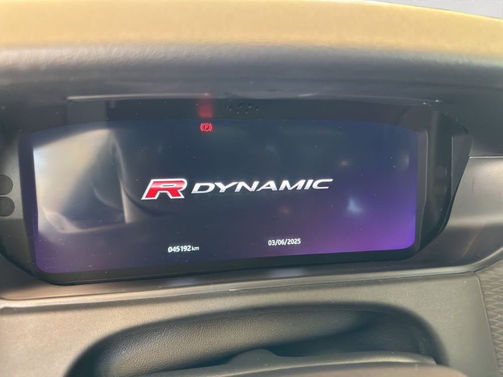 Land Rover Range Rover Velar usata a Latina (10)