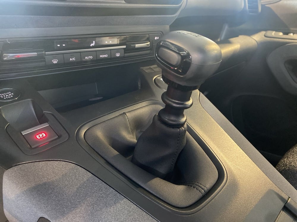 Peugeot Rifter nuova a Vicenza (20)