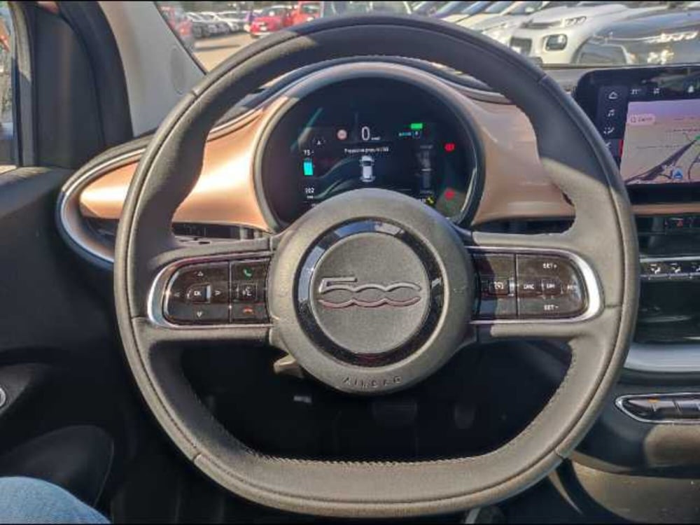 Fiat 500e usata a Roma (14)