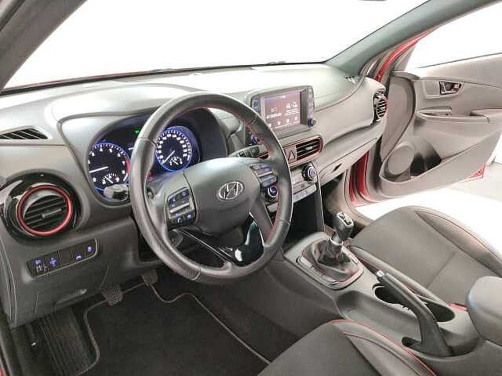 Hyundai Kona usata a Teramo (11)