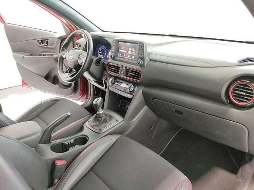 Hyundai Kona usata a Teramo (12)