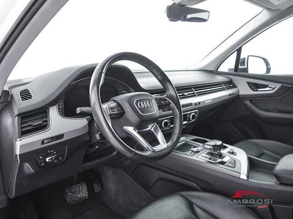 Audi Q7 usata a Perugia (8)