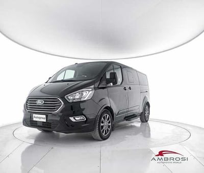 Ford Tourneo Custom 320 2.0 EcoBlue 185CV aut. PC Titanium X del 2021 usata a Corciano