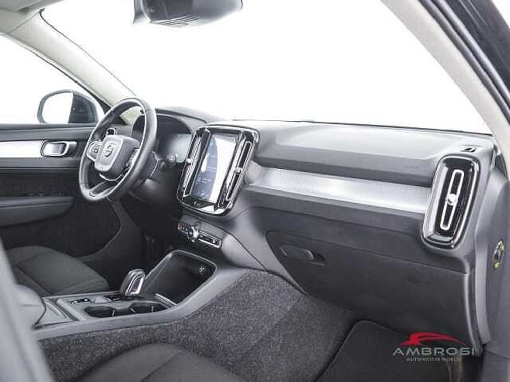 Volvo XC40 usata a Perugia (12)
