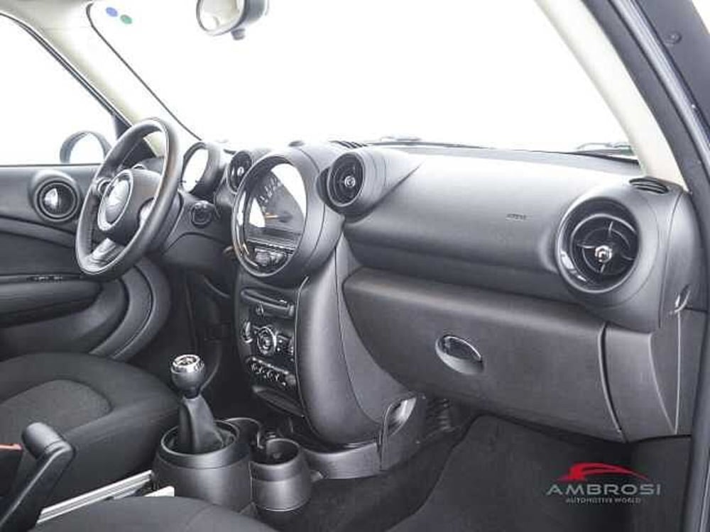 MINI Mini Countryman usata a Perugia (12)