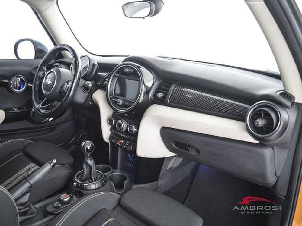 MINI Mini usata a Perugia (12)