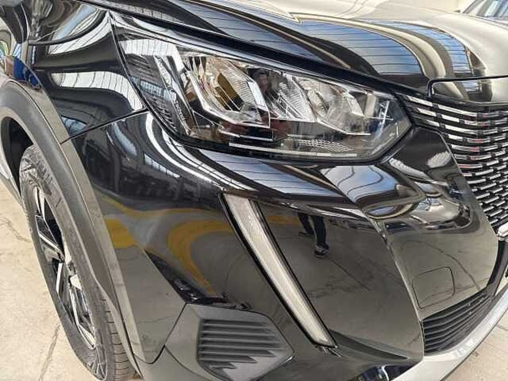 Peugeot 2008 usata a Napoli (9)