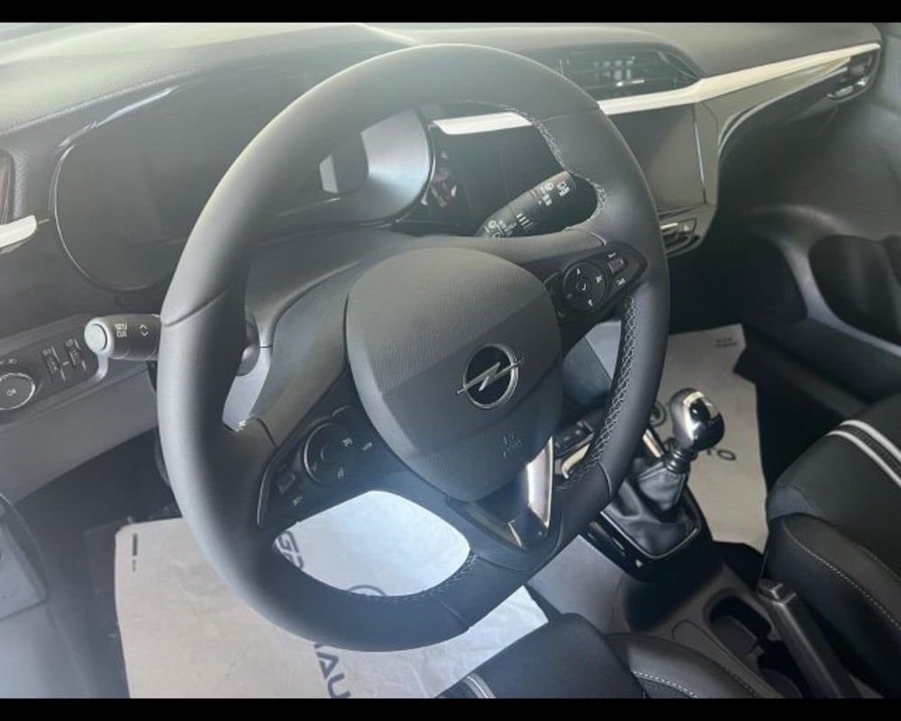 Opel Corsa nuova a Alessandria (10)