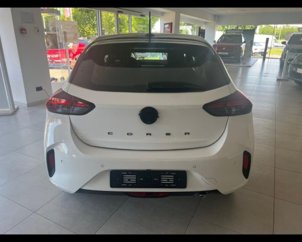 Opel Corsa nuova a Alessandria (3)