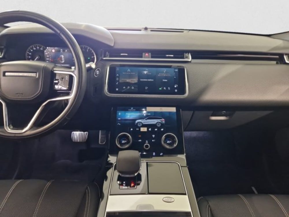 Land Rover Range Rover Velar usata a Livorno (13)