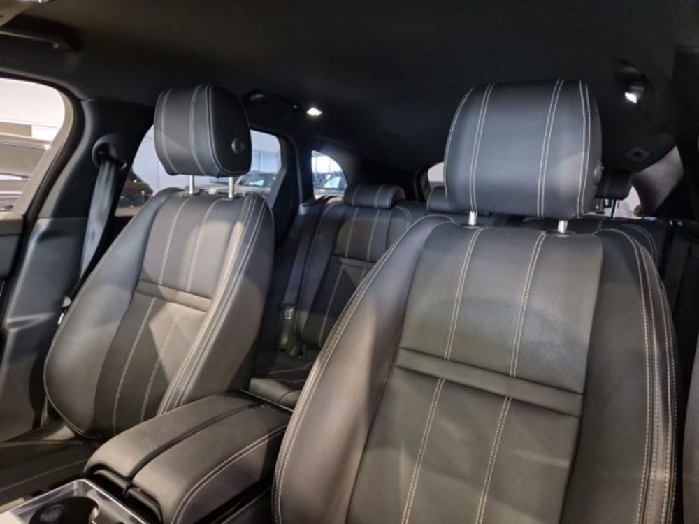 Land Rover Range Rover Velar usata a Livorno (16)