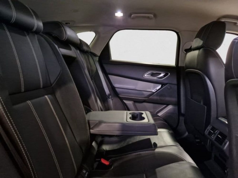 Land Rover Range Rover Velar usata a Livorno (15)