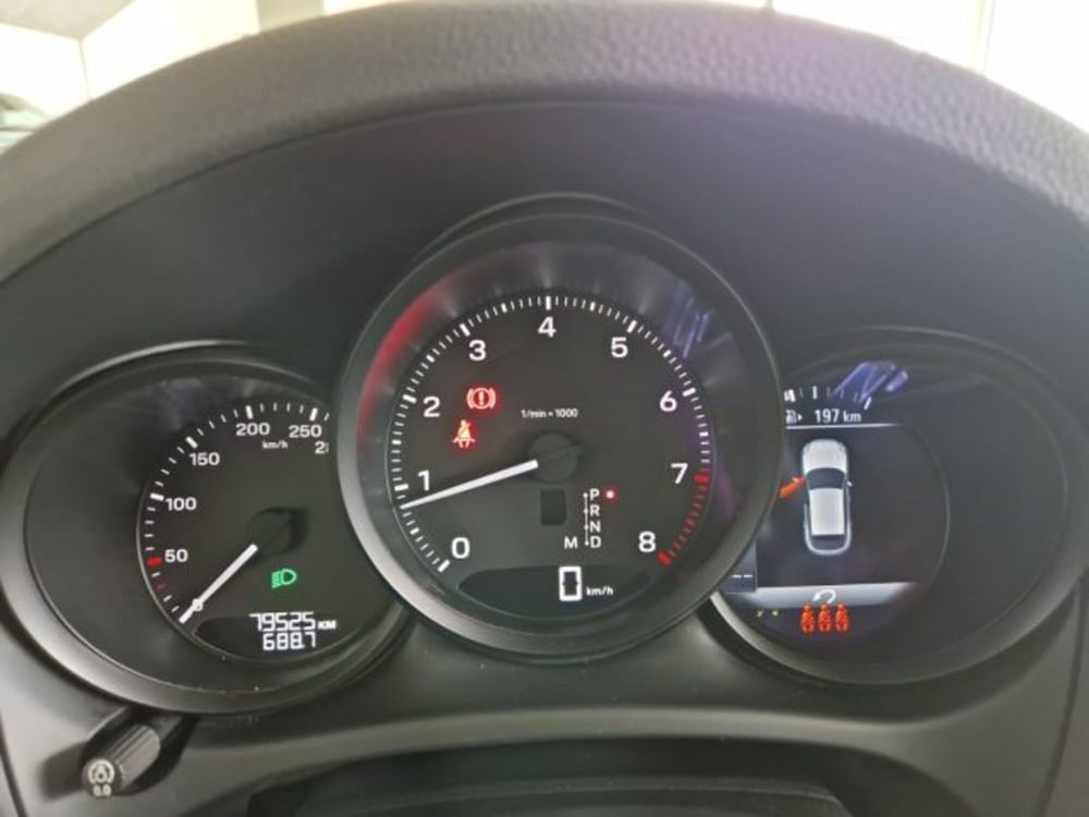 Porsche Macan usata a Livorno (17)
