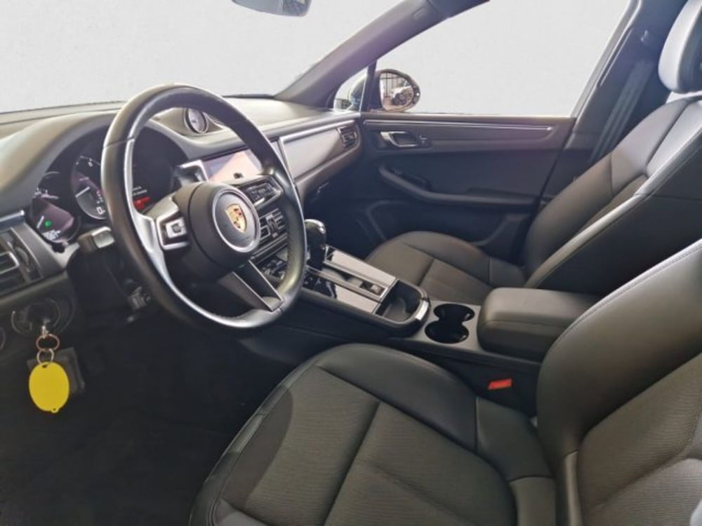 Porsche Macan usata a Livorno (9)