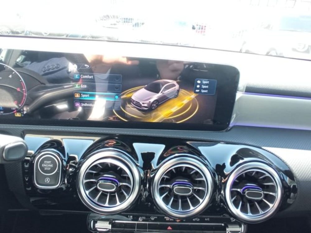 Mercedes-Benz Classe A Sedan nuova a Potenza (18)