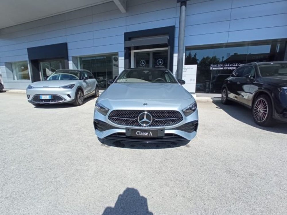 Mercedes-Benz Classe A Sedan nuova a Potenza (2)